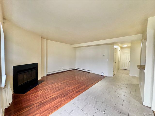 5 Lexington Hill 7, Harriman, NY 10926