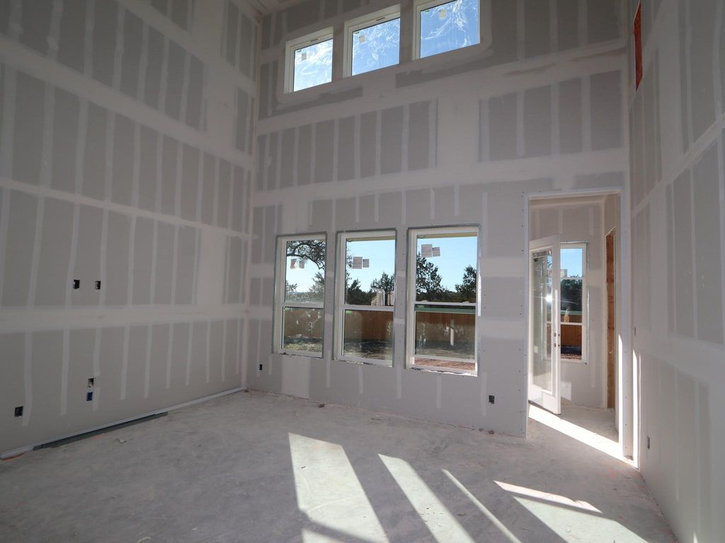 296 Bishop Wood RD, Dripping Springs, TX 78620