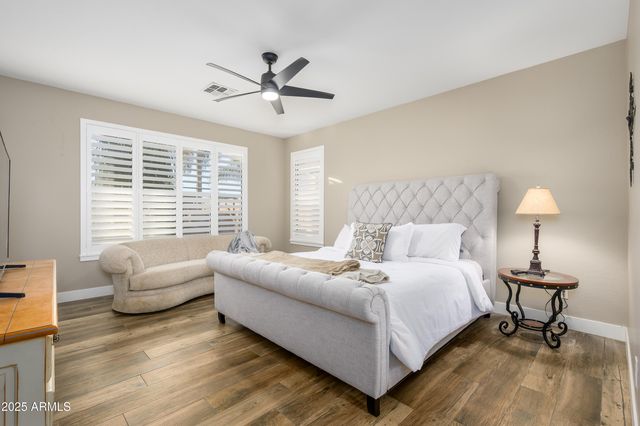 29986 N LITTLE LEAF Drive, San Tan Valley, AZ 85143