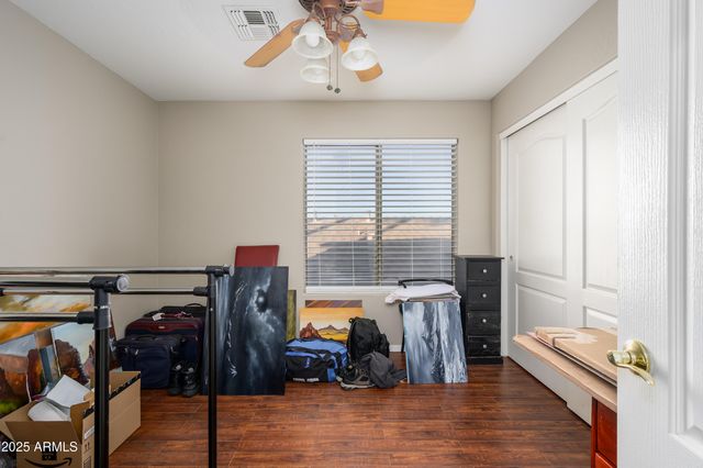 29986 N LITTLE LEAF Drive, San Tan Valley, AZ 85143