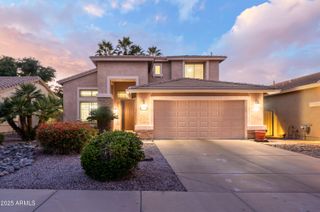 29986 N LITTLE LEAF Drive, San Tan Valley, AZ 85143