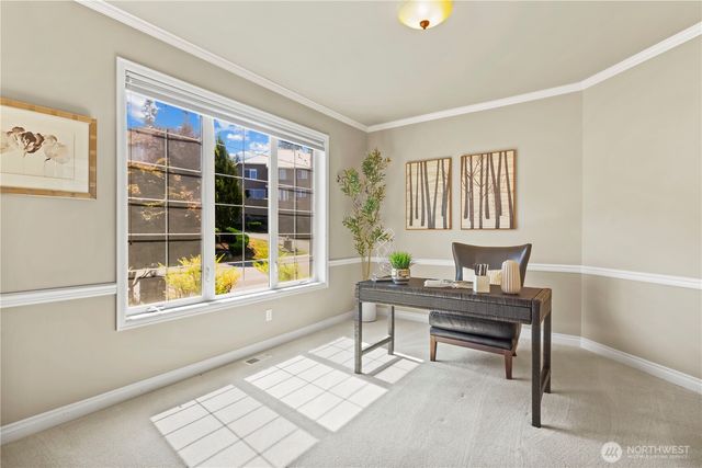 23270 SE 51st Place, Issaquah, WA 98029