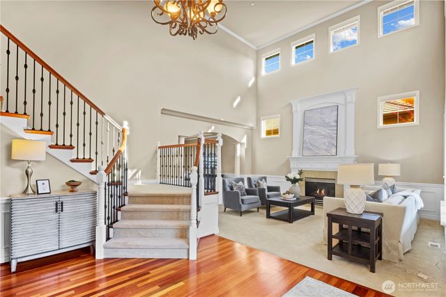 23270 SE 51st Place, Issaquah, WA 98029