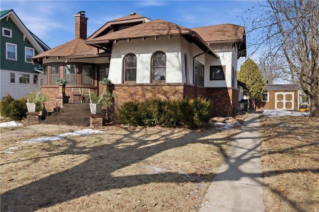 716 W Willow Street, Chippewa Falls, WI 54729