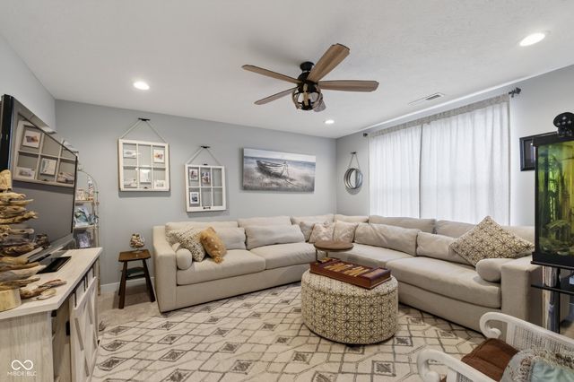 146 Verdant Drive, Cicero, IN 46034