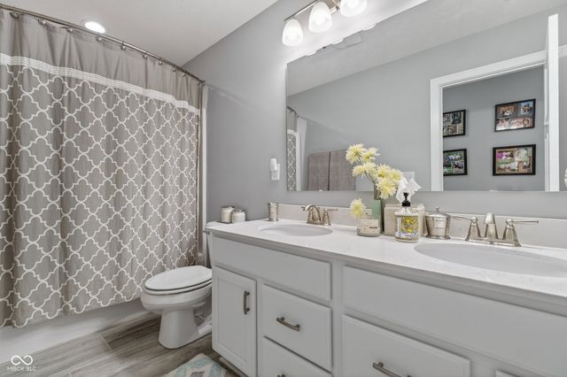 146 Verdant Drive, Cicero, IN 46034