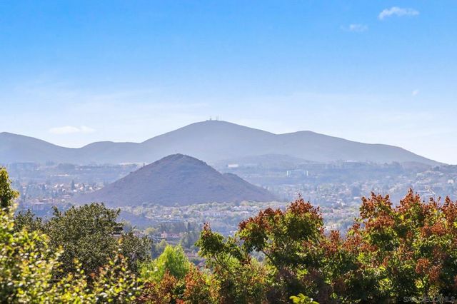 3015 Colley Ln, Escondido, CA 92025