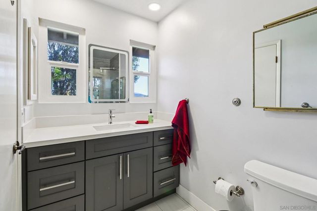 3015 Colley Ln, Escondido, CA 92025