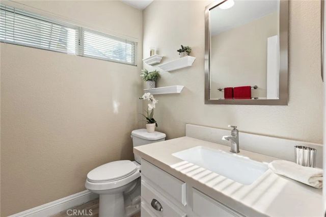 39309 Via Monserate, Murrieta, CA 92563