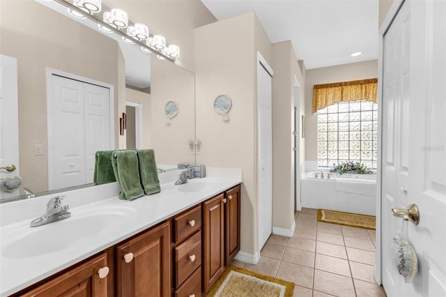 24615 BUCKINGHAM WAY, Punta Gorda, FL 33980