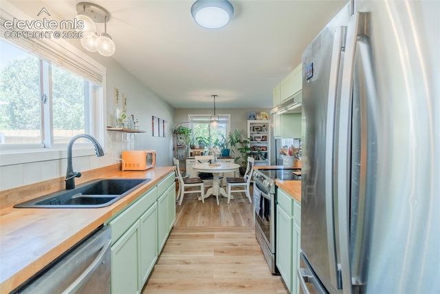 6825 Cory Place, Colorado Springs, CO 80915