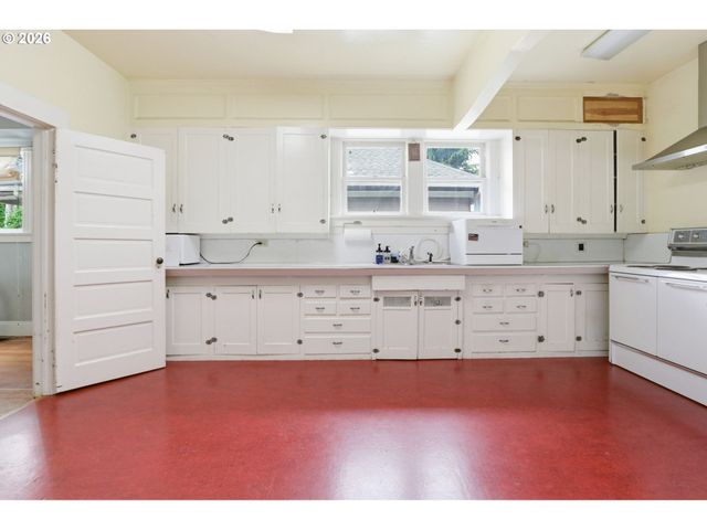 334 Se 78TH Ave, Portland, OR 97215