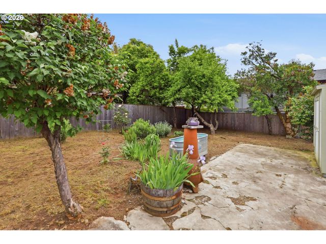 334 Se 78TH Ave, Portland, OR 97215