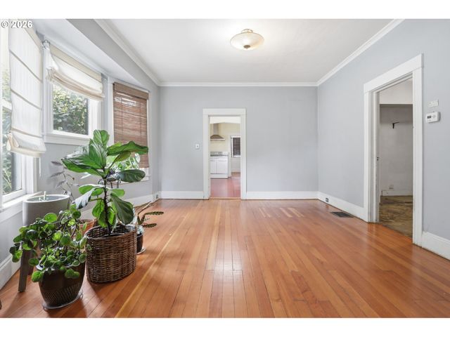 334 Se 78TH Ave, Portland, OR 97215