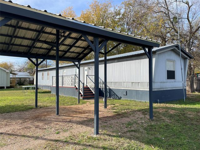 113 Elizabeth DR, Spicewood, TX 78669
