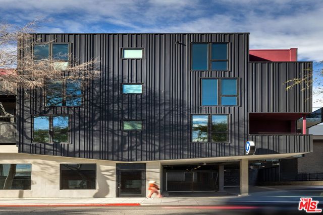 7617 Santa Monica Boulevard 310, West Hollywood, CA 90046