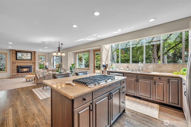 18817 NE 157th Street, Woodinville, WA 98072