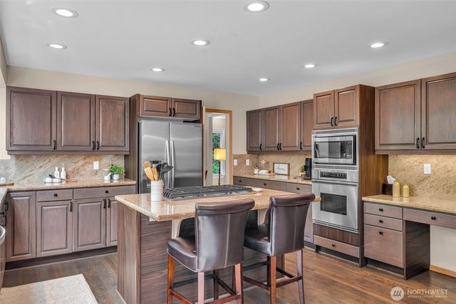 18817 NE 157th Street, Woodinville, WA 98072