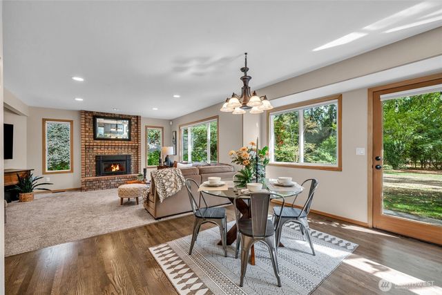 18817 NE 157th Street, Woodinville, WA 98072