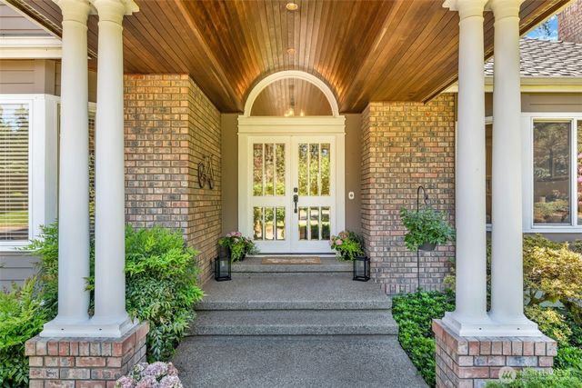 18817 NE 157th Street, Woodinville, WA 98072