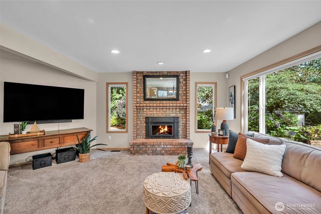 18817 NE 157th Street, Woodinville, WA 98072