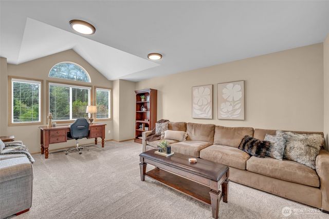 18817 NE 157th Street, Woodinville, WA 98072