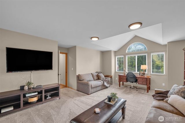 18817 NE 157th Street, Woodinville, WA 98072