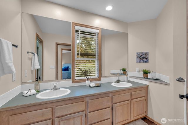 18817 NE 157th Street, Woodinville, WA 98072