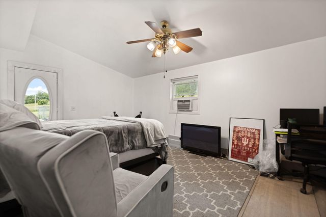 939 Bear Pen Creek Road, Campton, KY 41301