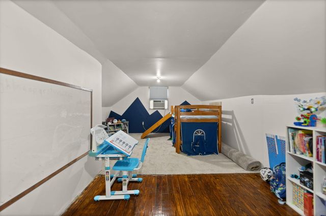 939 Bear Pen Creek Road, Campton, KY 41301