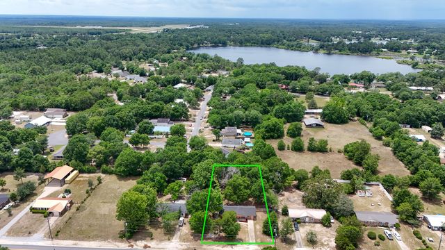 1155 N 20th St. Street, Defuniak Springs, FL 32433