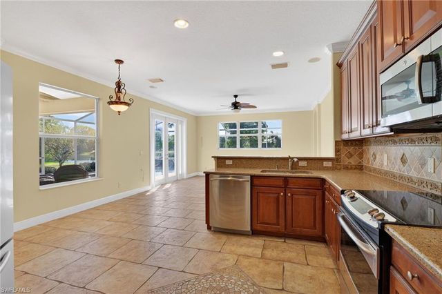 12585 Gemstone CT, Fort Myers, FL 33913