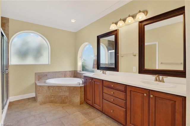 12585 Gemstone CT, Fort Myers, FL 33913