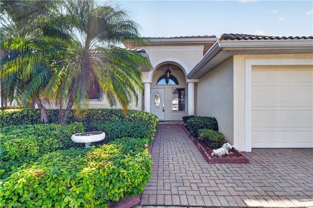 12585 Gemstone CT, Fort Myers, FL 33913