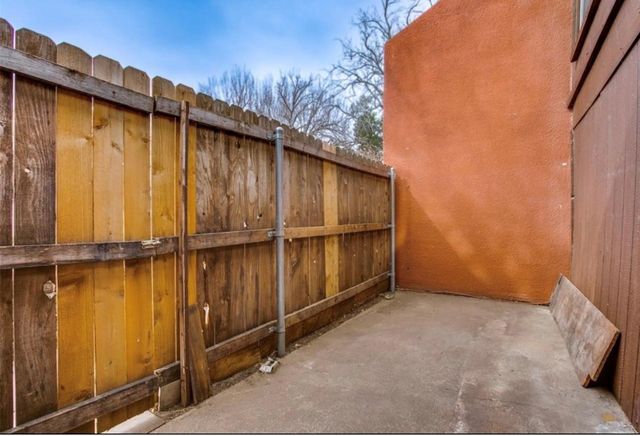 7152 Fair Oaks Avenue 1122, Dallas, TX 75231