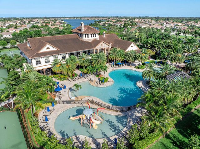 9628 Town Parc Circle S, Parkland, FL 33076