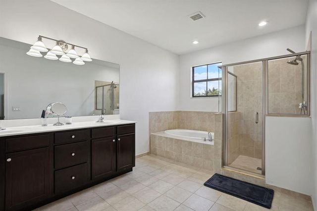 9628 Town Parc Circle S, Parkland, FL 33076
