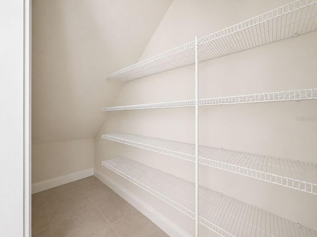 2404 ARCH AVE, Oldsmar, FL 34677