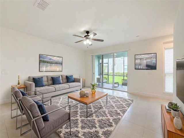 2404 ARCH AVE, Oldsmar, FL 34677