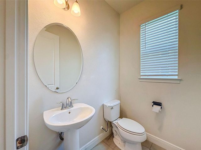 2404 ARCH AVE, Oldsmar, FL 34677