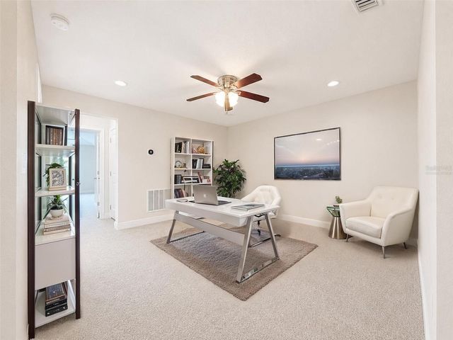 2404 ARCH AVE, Oldsmar, FL 34677