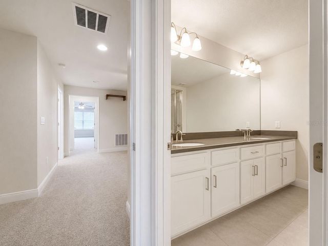 2404 ARCH AVE, Oldsmar, FL 34677