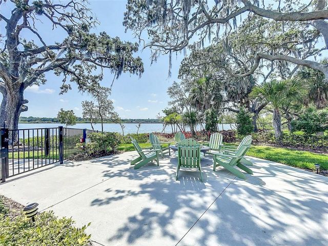 2404 ARCH AVE, Oldsmar, FL 34677