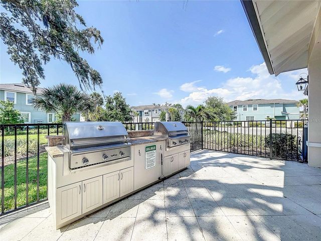 2404 ARCH AVE, Oldsmar, FL 34677