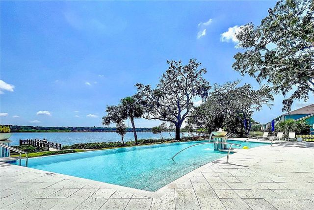 2404 ARCH AVE, Oldsmar, FL 34677