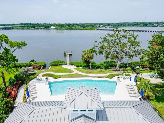 2404 ARCH AVE, Oldsmar, FL 34677