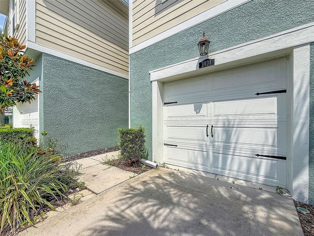 2404 ARCH AVE, Oldsmar, FL 34677
