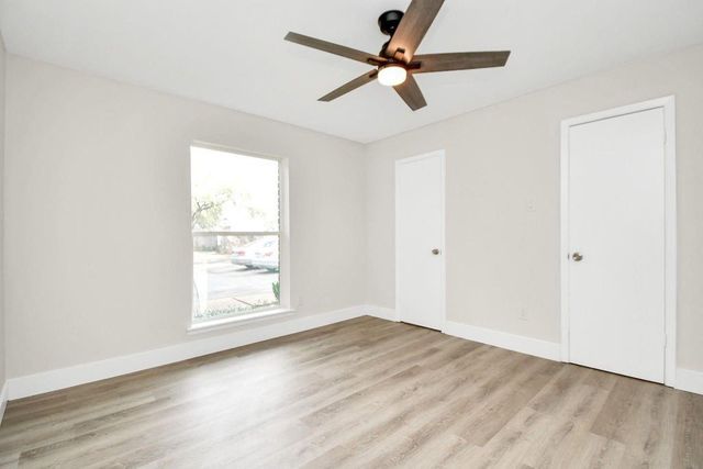 7575 Katy Freeway 30, Houston, TX 77024