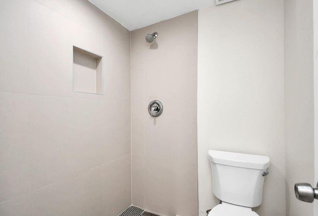 7575 Katy Freeway 30, Houston, TX 77024