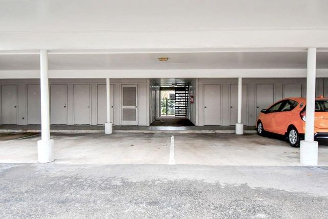 7575 Katy Freeway 30, Houston, TX 77024